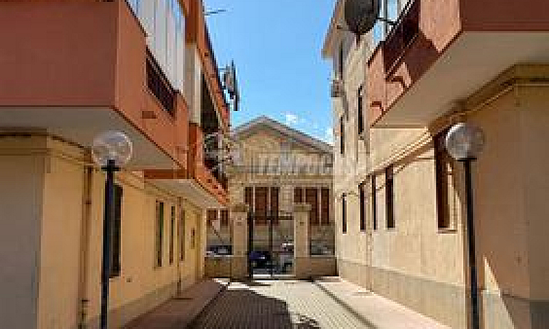 Ampio Monolocale Olt...