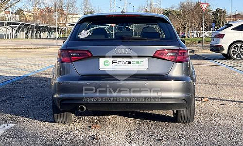 Audi A3 Spb 1.6 Tdi ...