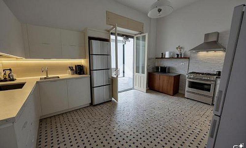 5 Locali A Cagliari...