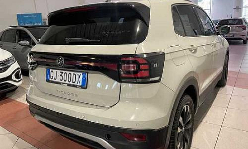 Volkswagen T-Cross 1...