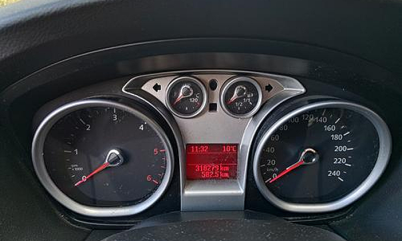 Ford Focus Sw 1.6 11...