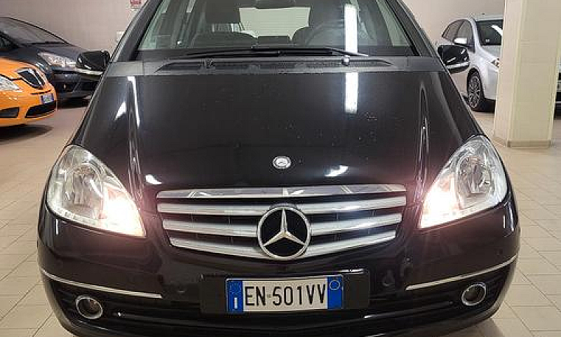 Mercedes-Benz A 180 ...