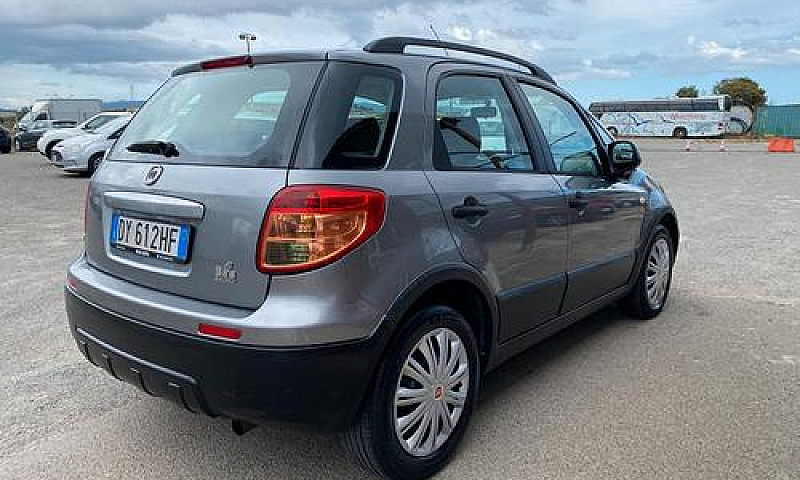 Fiat Sedici 1.9 Mult...