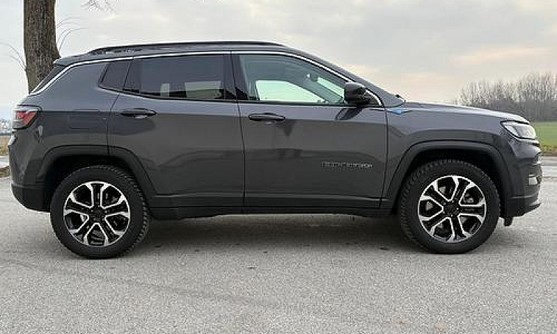 Jeep Compass...