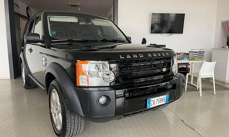 Land Rover Discovery...