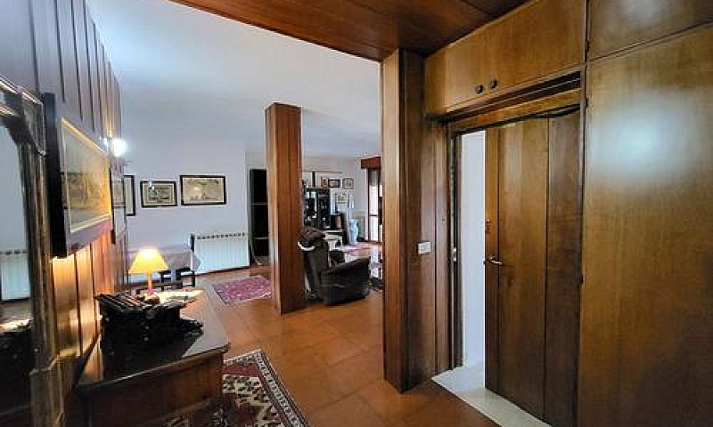 Appartamento Quadril...