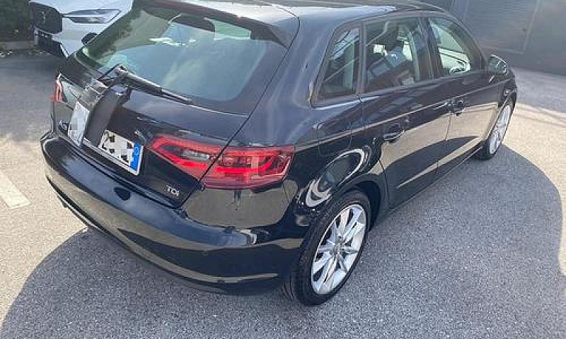 Audi A3...