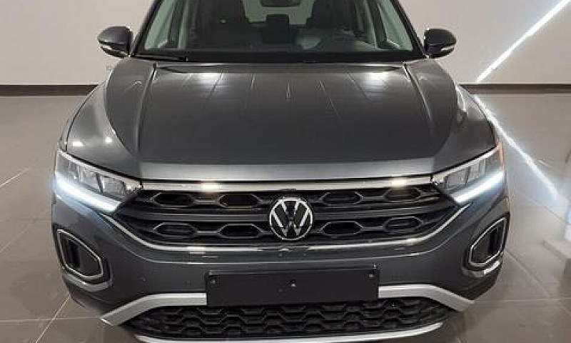 Volkswagen T-Roc 1.5...