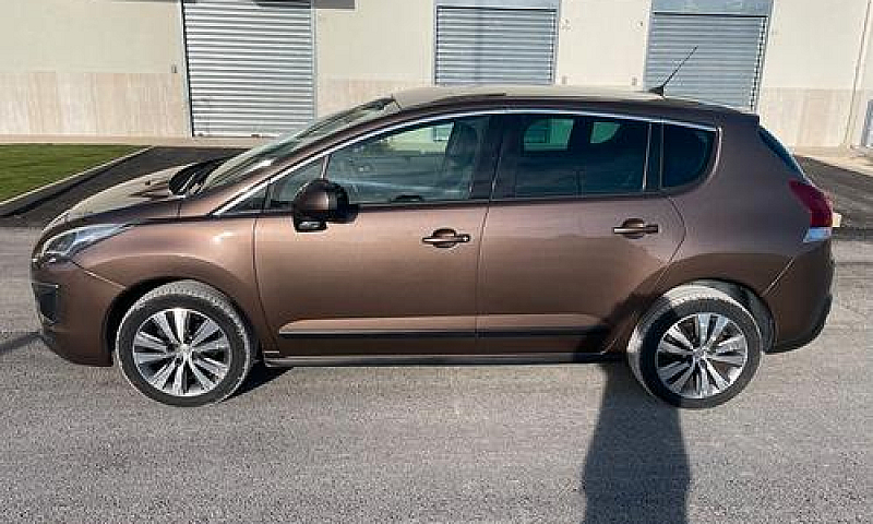 Peugeot 3008 1.6 Hdi...