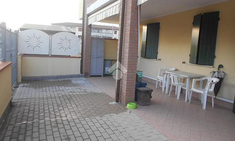 3 Locali A Comacchio...