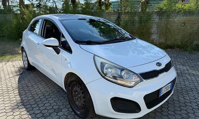 Kia Rio 1.2 Cvvt 5P....