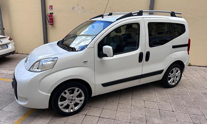 Fiat Qubo 1.3 Mjt 75...