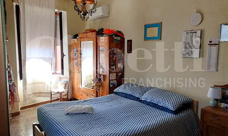 Quadrilocale - Via L...