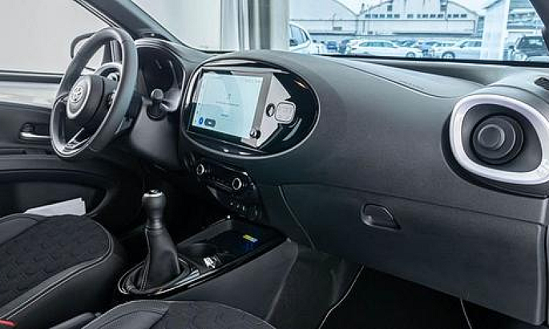 Toyota Aygo X 1.0 Vv...