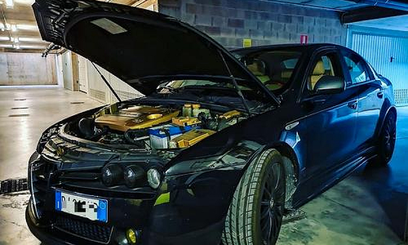 Alfa Romeo 159...