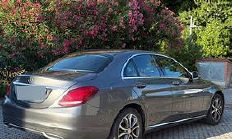 Mercedes Benz C220...