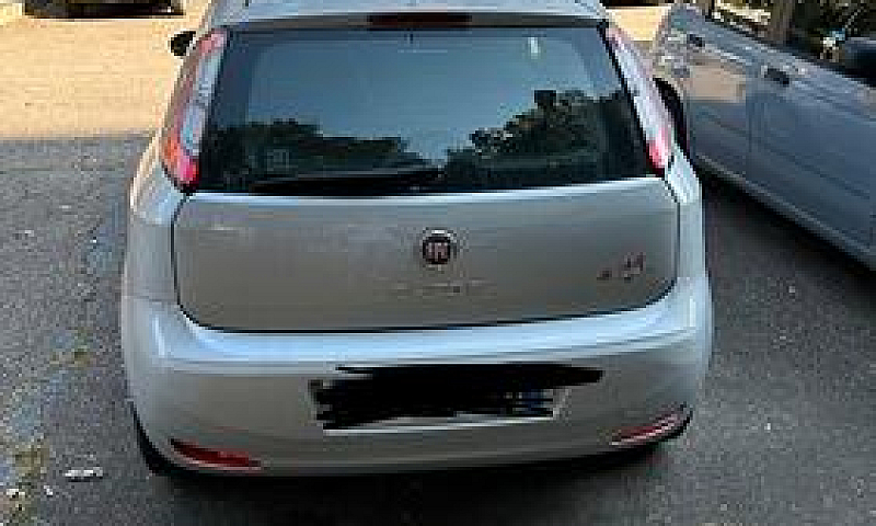 Fia Punto Street...