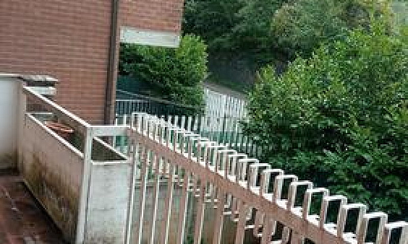 Bilocale Con Balcone...