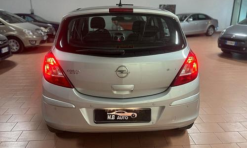 Opel Corsa 1.2 5 Por...