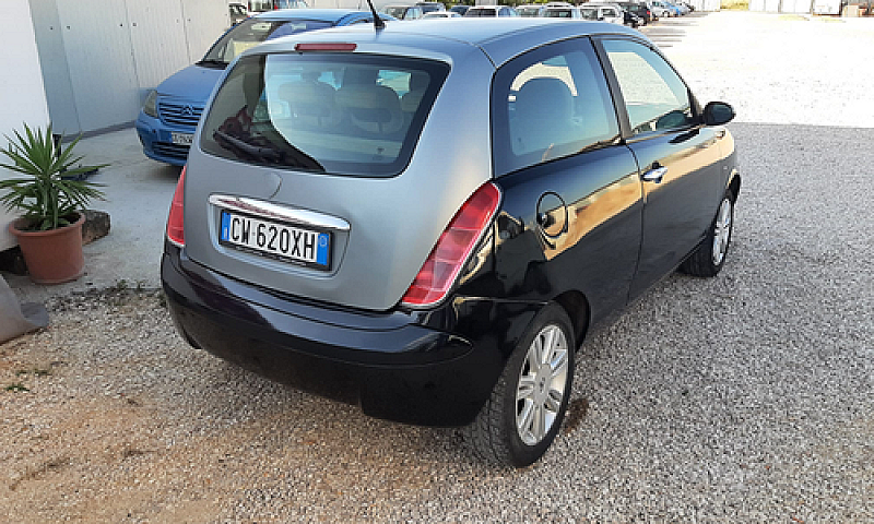 Ypsilon 1200 8V...