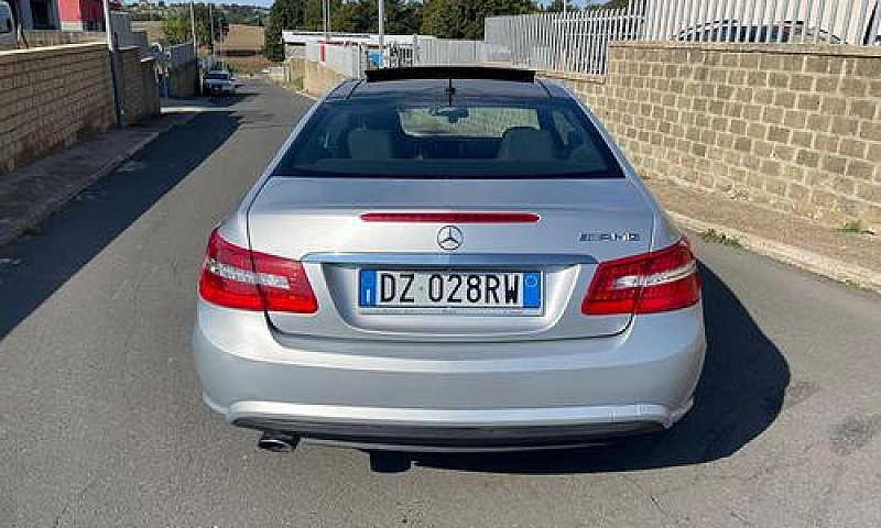 Mercedes-Benz E 250 ...