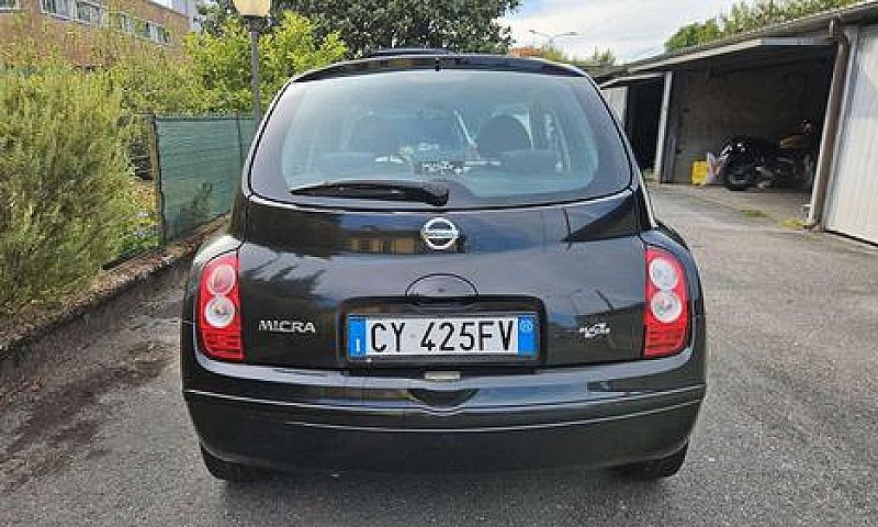 Nissan Micra 3ª Seri...