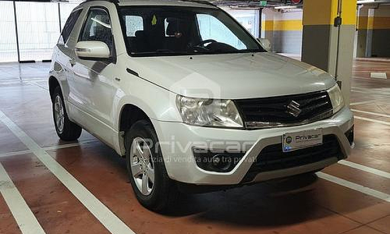 Suzuki Grand Vitara ...