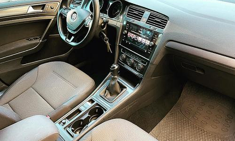 Volkswagen Golf 1.6 ...