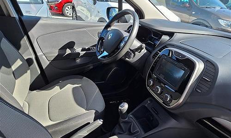 Renault Captur 0.9 T...