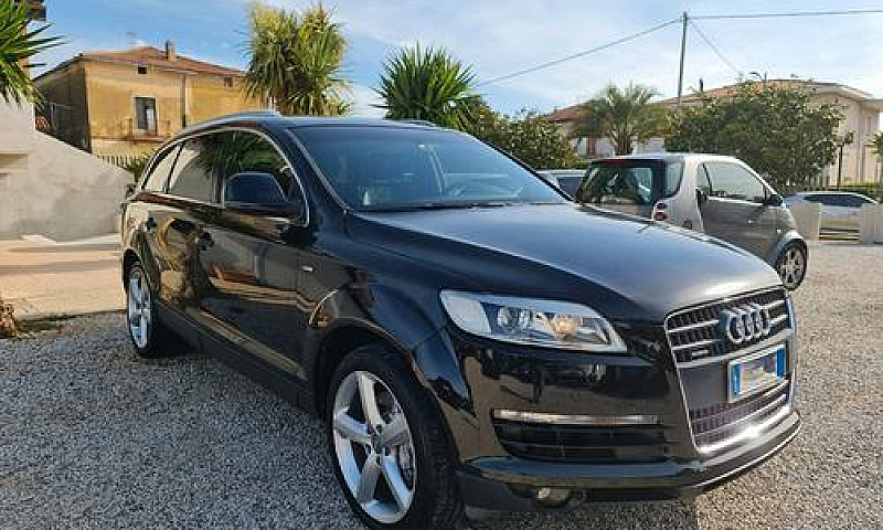 Audi Q7 3.0 V6 Tdi 2...