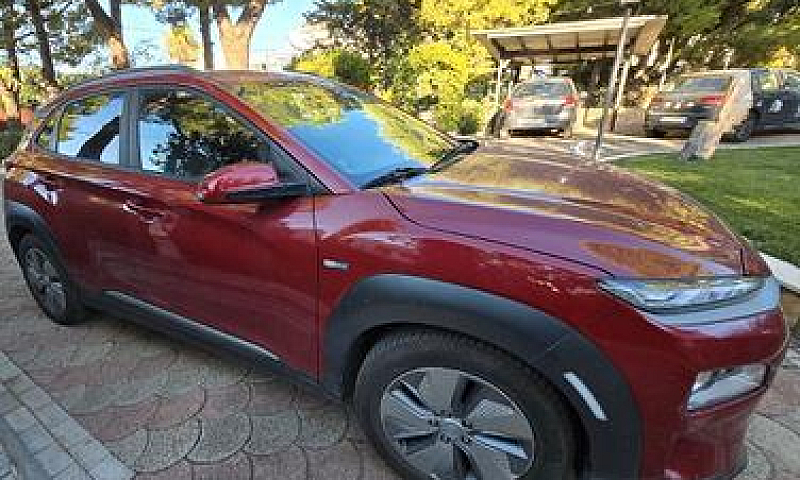 Hyundai Kona Elettri...