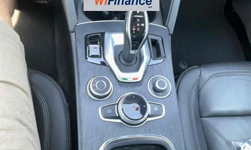 Alfa Romeo Stelvio S...