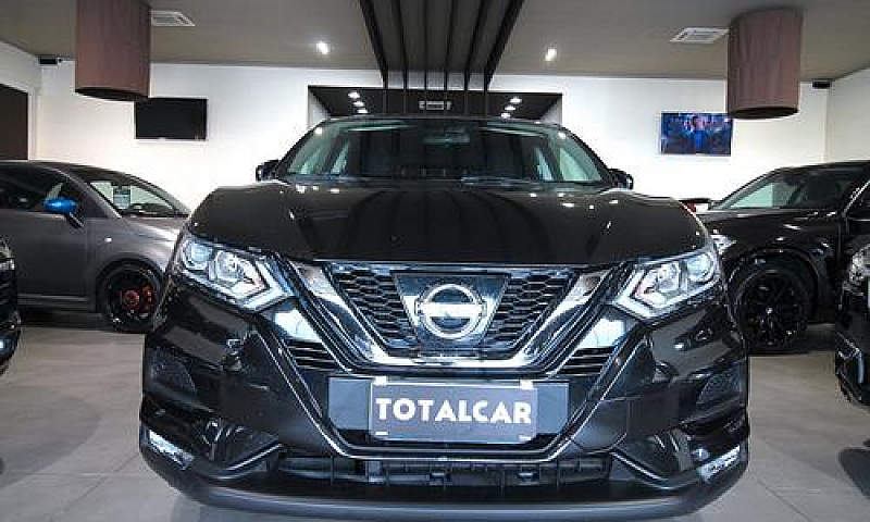 Nissan Qashqai 1.5 1...