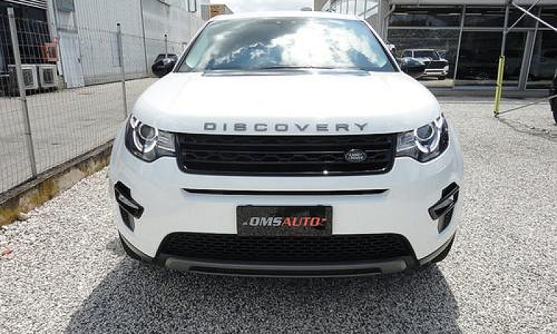 Land Rover Discovery...