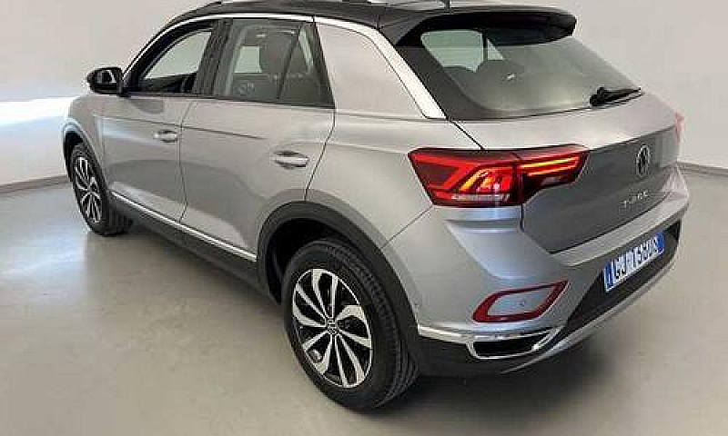 Volkswagen T-Roc 1.0...