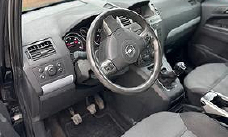Opel Zafira 1.9 Cdti...