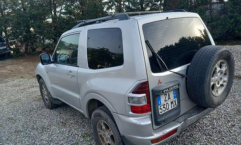 Mitsubishi Pajero 2....
