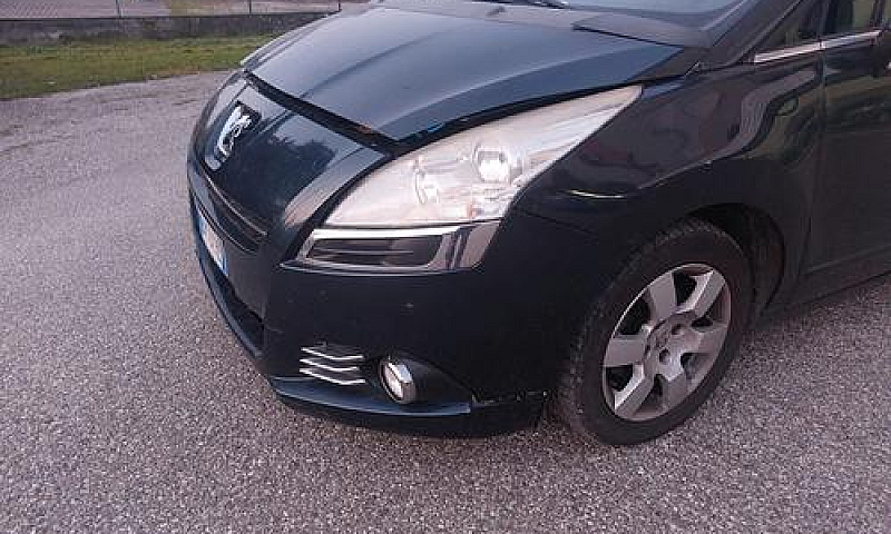Peugeot 5008 1.6 Hdi...