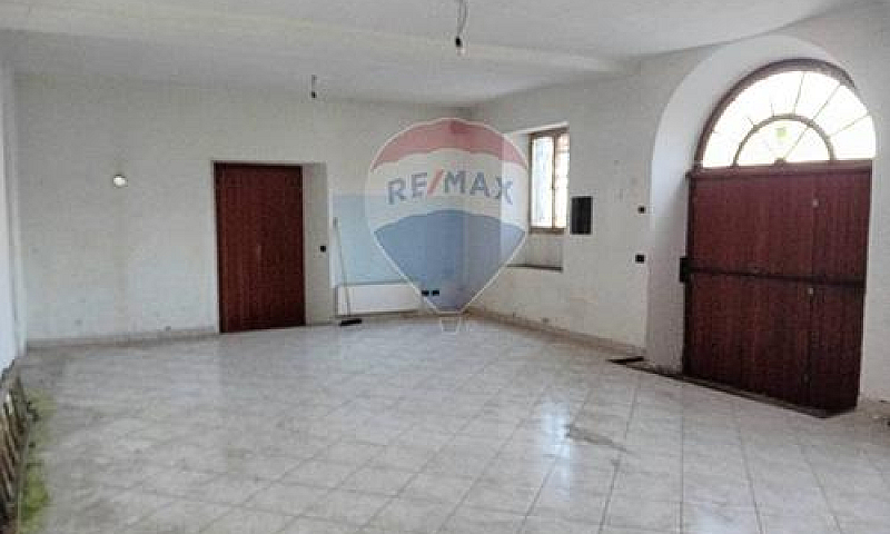 Porzione Di Casa - C...