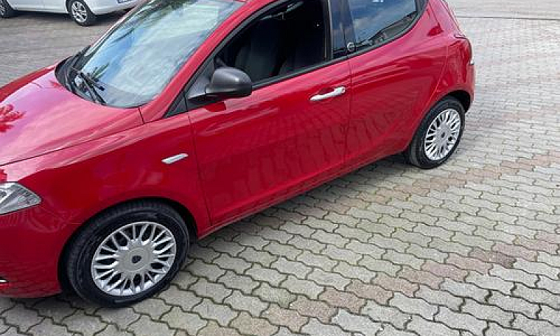Lancia Y Gpl...