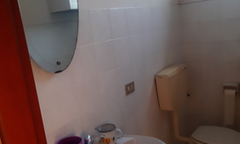 Negozio Parrucchiera...