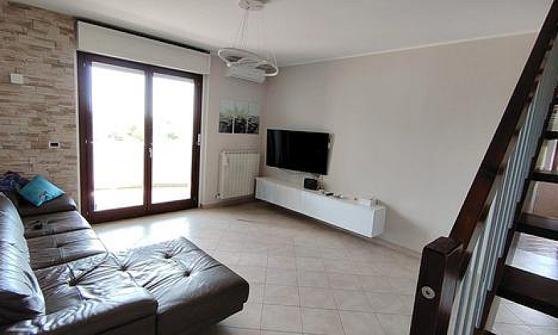 210 Duplex Recente C...