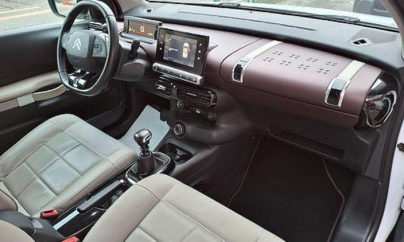 Citroen - C4 - Puret...
