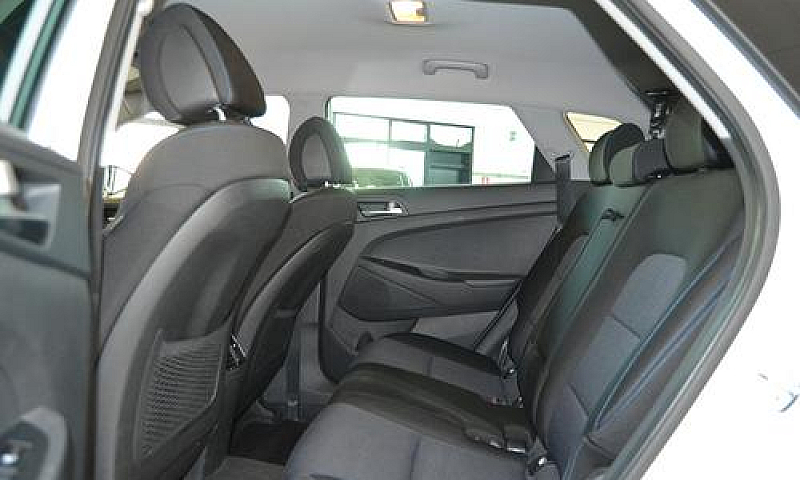Hyundai Tucson 1.7 C...