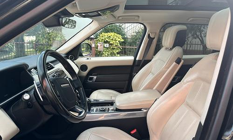 Range Rover Sport...