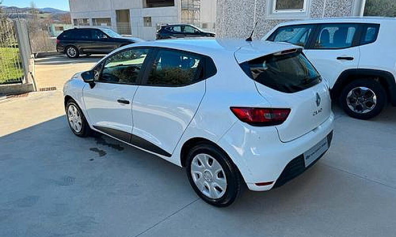 Renault Clio 1.5 Dci...