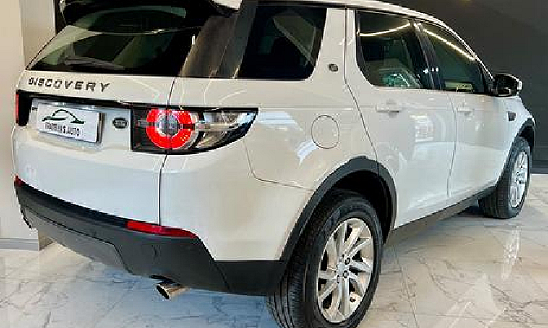 Land Rover Discovery...