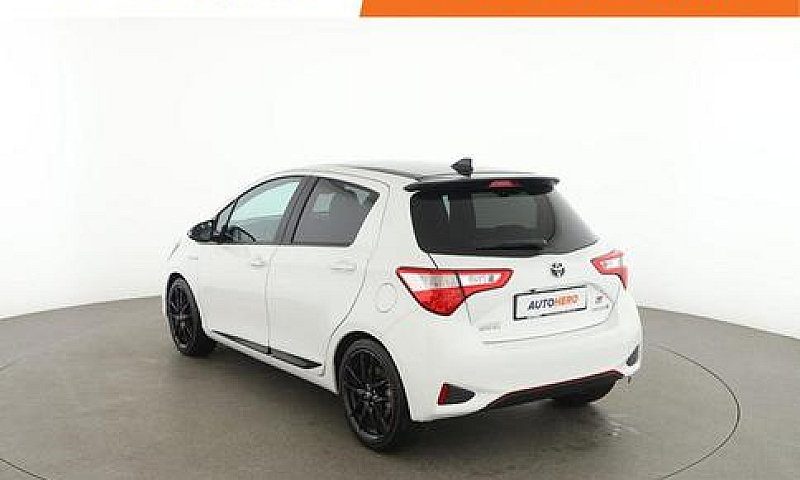 Toyota Yaris Kb40573...