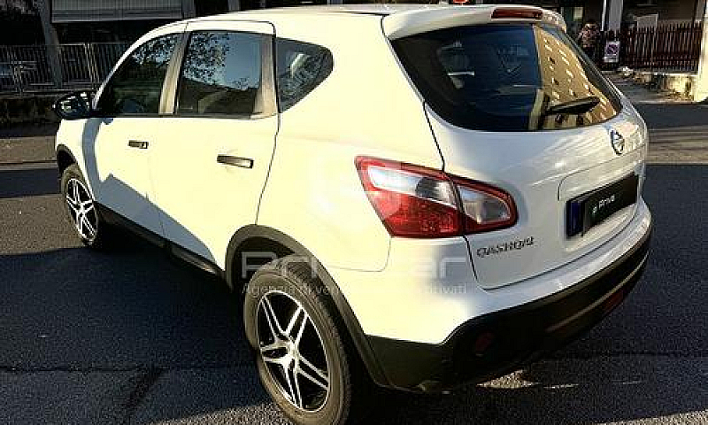 Nissan Qashqai 1.5 D...