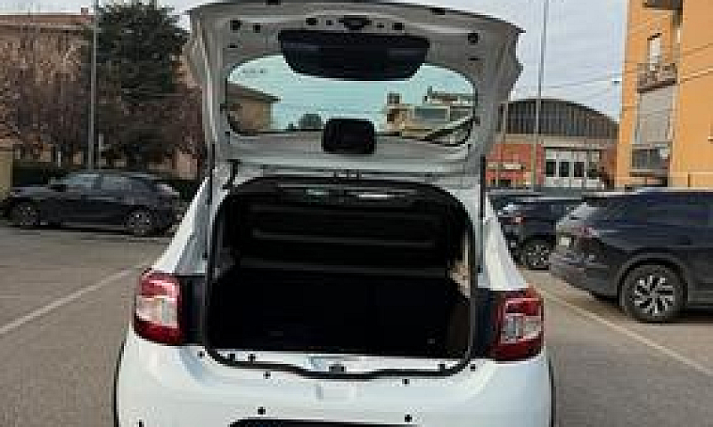 Dacia Sandero Stepwa...